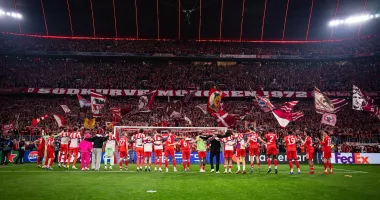 Stire din Sport : Fotbal: Bayern Munchen și Arsenal Londra s-au calificat în semifinalele Ligii Campionilor