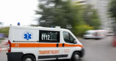 Stire din Eveniment : Caz cutremurător în Constanța! O femeie și-a pierdut viața după ce s-a aruncat din ambulanță