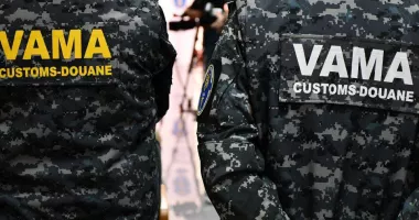 Stire din Eveniment : Constanța Sud: Articole susceptibile de a aduce atingere drepturilor de proprietate intelectuală, descoperite de inspectorii vamali