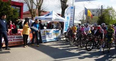 Turul Dobrogei la Ciclism 2026 a început la Cumpăna. Sute de sportivi au luat startul în prima etapă - 3
