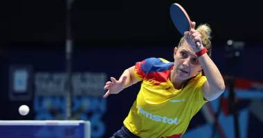 Stire din Sport : Tenis de masă: Eliza Samara a punctat pentru România în victoria cu Taiwan, la Mondialele de la Londra