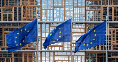 Stire din Actualitate : UE va invita o delegație de oficiali talibani la Bruxelles pentru a discuta despre migrație