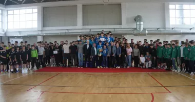 Stire din Sport : Cumpăna a găzduit etapa națională a Olimpiadei Sportului Școlar la handbal masculin