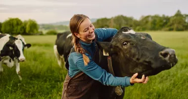 Stire din Economie : Numismatică, agricultură, finanțări. INFO economic