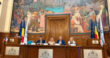 Elevi constănțeni, premiați la etapa națională a Concursului de cultură și educație financiar-contabilă - 2