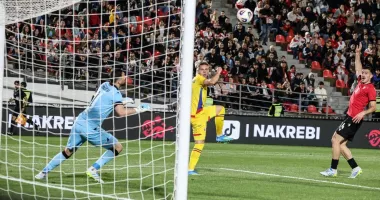 Stire din Sport : Fotbal, echipa națională: România, remiză în amicalul cu Georgia, de la Tbilisi