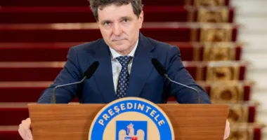 Nicușor Dan a semnat decretul de desemnare a lui Adrian Veștea pentru funcția de prim-ministru