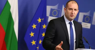 Premierul bulgar Rumen Radev spune că se va opune celui de-al 21-lea pachet de sancțiuni al UE împotriva Rusiei