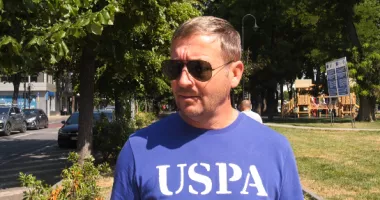 Scumpirile îi obligă pe constănțeni la sacrificii. Vacanțele, hainele noi și ieșirile în oraș, primele tăiate din buget - 2