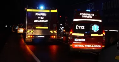 Incendiu la o locuință din Ovidiu, în miez de noapte. Mai multe echipaje de pompieri au intervenit