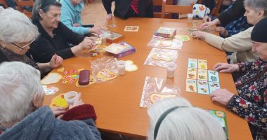Stire din Social : Seniorii constănțeni participă la activități menite să le antreneze memoria