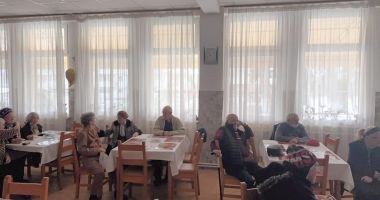 Stire din Social : Momente de bucurie și umor la Căminul pentru Persoane Vârstnice din Constanța