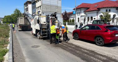 Stire din Social : Atenție, șoferi! Trafic rutier restricționat parțial pe bulevardul Mamaia
