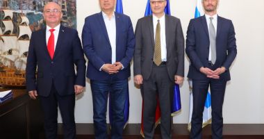 Ambasadorul Republicii Franceze în România, vizită de curtoazie, la Primăria Constanța - 2