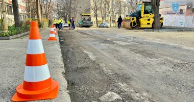 Stire din Social : Se lucrează pe strada Adamclisi. Restricții totale de trafic
