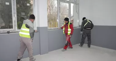 Stire din Social : Investiții de peste 12 milioane lei în două școli din Constanța, prin PNRR