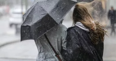 Stire din Social : 1 Mai pe litoral sub semnul frigului și al ploilor, avertizează meteorologii
