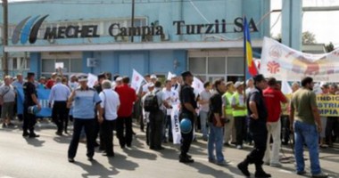 Stire din Economie : 1.000 de siderurgiști români vor fi sprijiniți de UE să își găsească locuri de muncă
