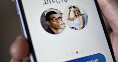 Stire din Diverse : Tinder trece la nivel global. Te vei putea "combina" gratuit cu oameni din toată lumea