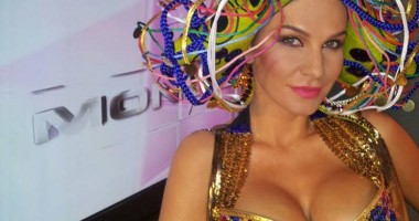 Stire din Monden : Însărcinată în luna a noua, Anna Lesko are pofte nocturne