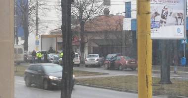 Accident rutier pe bulevardul Mamaia. Trei mașini implicate - 2