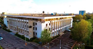 Stire din Politică-Administrație : Consilierii locali din municipiul Constanța convocați în ședință extraordinară. Vezi ce proiecte vor fi dezbătute