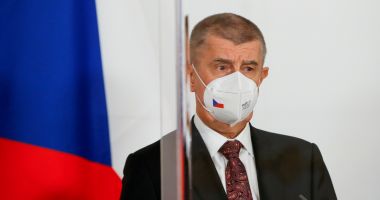 Stire din Actualitate : Cehia interzice accesul nevaccinaţilor la evenimente şi servicii publice