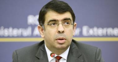 Stire din Politică-Administrație : Robert Cazanciuc: "Premierul nu mi-a cerut demisia"