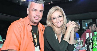 Stire din Monden : Tatăl Iulianei Marciuc vorbește despre relația fiicei sale cu Adrian Enache!