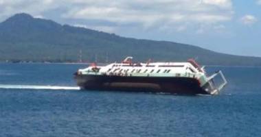 10 persoane au dispărut după ce ferry-boat-ul "Rafelia 2" s-a răsturnat
