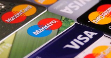 Stire din Economie : BNR: Peste 21 milioane de carduri active în România, la finele lunii iunie 2023