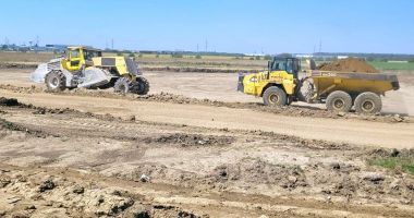 Stire din Economie : Producţie de ţiţei, infrastructură rutieră, industria ospitalităţii. INFO economic