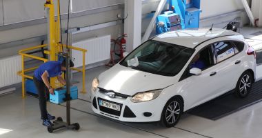 Stire din Economie : Registrul Auto Român: Activitatea staţiilor ITP autorizate, reluată în condiţii normale