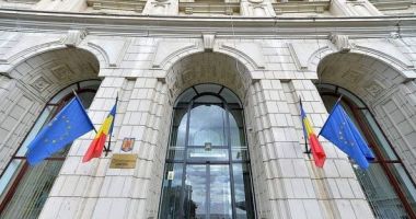 Stire din Economie : Ministerul Finanţelor a împrumutat luni 1,58 miliarde lei de la bănci
