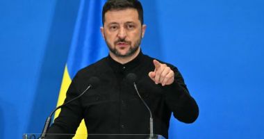 Stire din Actualitate : Zelenski cere lumii să acţioneze pentru o schimbare de regim în Rusia