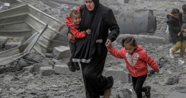 Stire din Actualitate : Crucea Roşie avertizează împotriva unei evacuări a oraşului Gaza