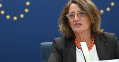 Stire din Actualitate : Comisia Europeană se disociază de declaraţiile Teresei Ribera privind genocidul din Gaza