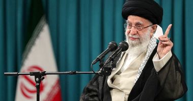 Stire din Actualitate : Ayatollahul Ali Khamenei face apel la creşterea producţiei petroliere