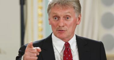 Stire din Actualitate : Kremlinul avertizează că trupele sale îi vor distruge pe străinii care luptă pentru Kiev