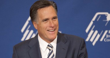 Stire din Actualitate : Alegeri primare în SUA: Mitt Romney, dublu învingător în Arizona și Michigan