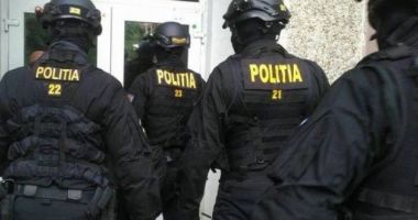 BCCO face cercetări în cazul dealerului prins cu 17 kilograme de canabis