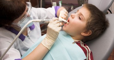 Stire din Sănătate : Aparate dentare pentru copiii din județul Constanța