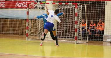 Handbal feminin: CSU Neptun a câștigat meciul cu CSM Cetate Devatrans - 3