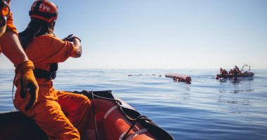Stire din Actualitate : Navă cu 80 de pasageri, scufundată în mare! Autoritățile intervin în forță