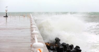Stire din Social : Constanţa, sub informare meteo de tip COD GALBEN