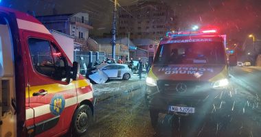 Stire din Eveniment : Minorul de 15 ani care a provocat accidentul rutier de pe I.C Brătianu a murit la spital