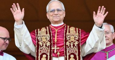Stire din Actualitate : Papa Leon XIV-lea face apel pentru încetarea focurilor de armă din Ucraina și Gaza