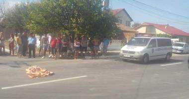 Stire din Eveniment : Update / ACCIDENT RUTIER MORTAL, în județul Constanța! COPILĂ SPULBERATĂ DE O MAȘINĂ