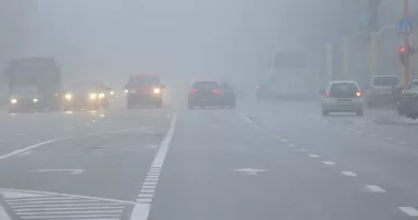 Stire din Eveniment : Măsuri speciale pe DN3 din cauza ceții. Poliția rutieră, prezentă în zonele cu risc