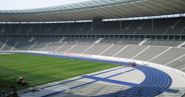 Stire din Sport : Minoră de 16 ani, abuzată sexual de fotbaliștii echipei de pe primul loc, din Bundesliga